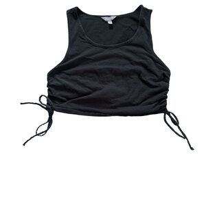 Cobble Lane Sleeveless Crop Tank Top